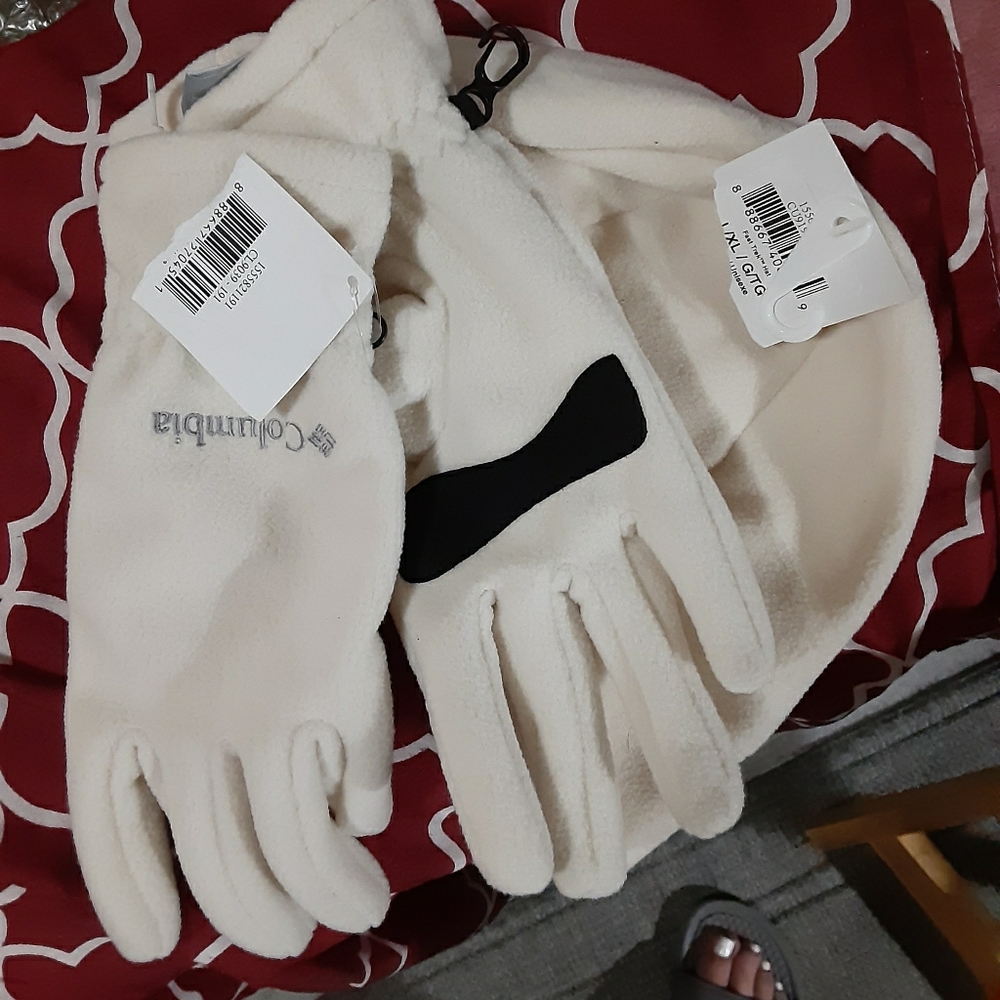 Colombia hat and gloves